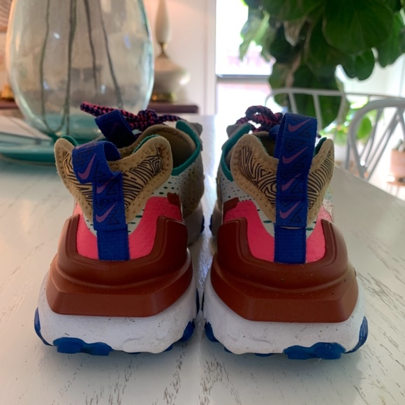 Nike Custom React Vision - Picture 3 of 4